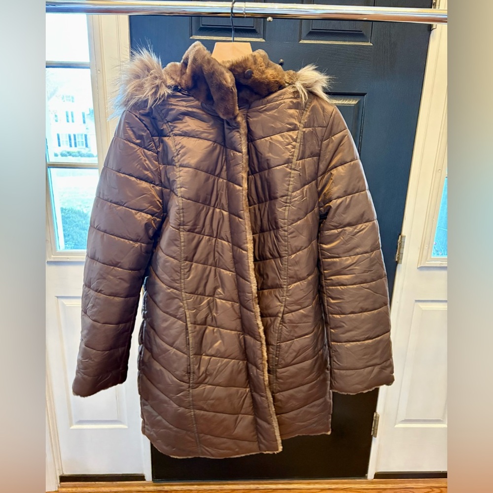 Dennis Basso - Brown Coat - Medium - New without tags - Hood & Faux Fur